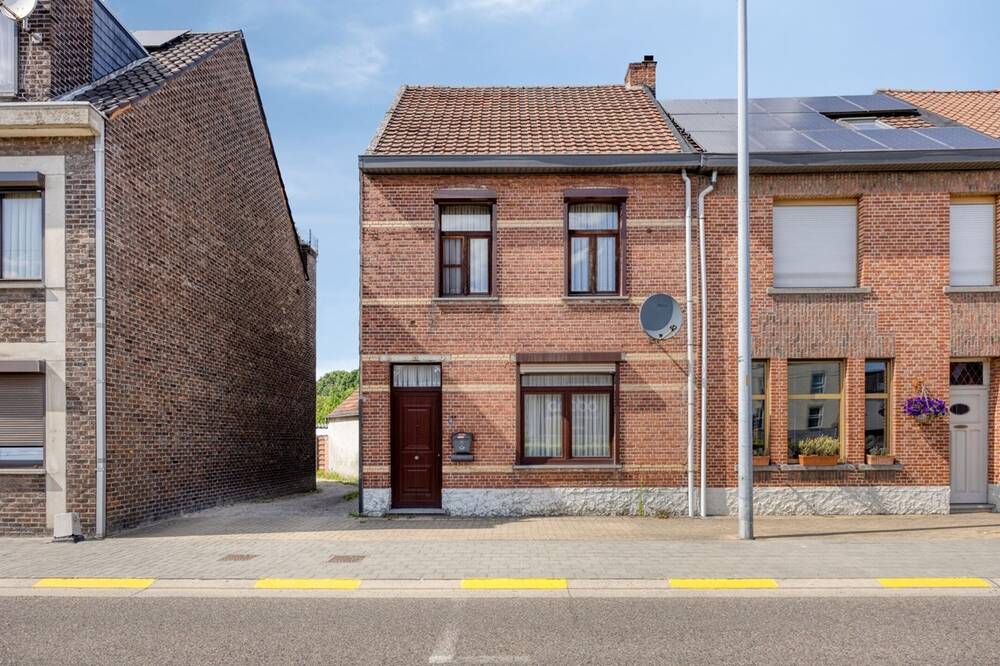Huis te koop in Mol 2400 150000.00€ 2 slaapkamers 183.00m² - Zoekertje 553332