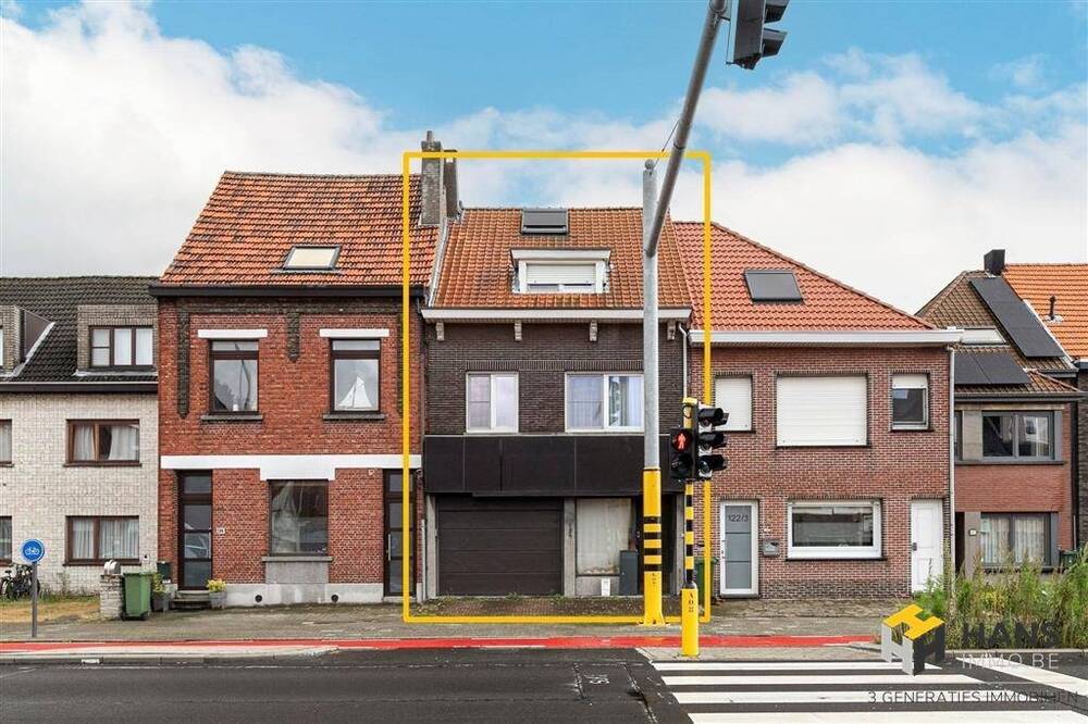 Huis te koop in Ekeren 2180 365000.00€ 4 slaapkamers 250.00m² - Zoekertje 553169
