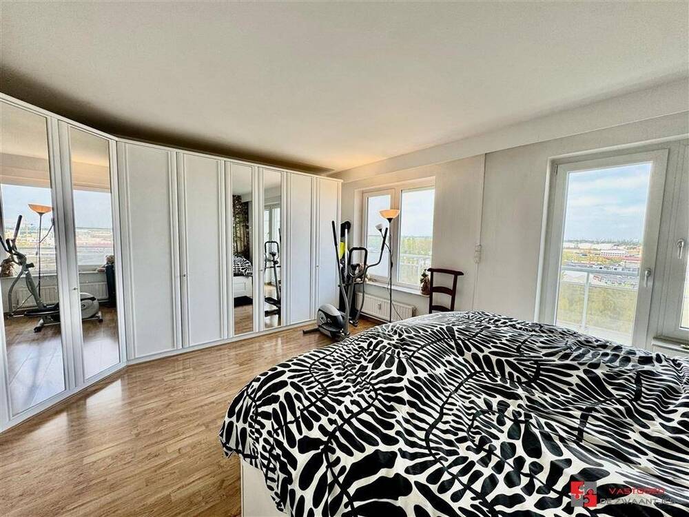 Appartement te koop in Hoboken 2660 223000.00€ 3 slaapkamers 92.00m² - Zoekertje 553906