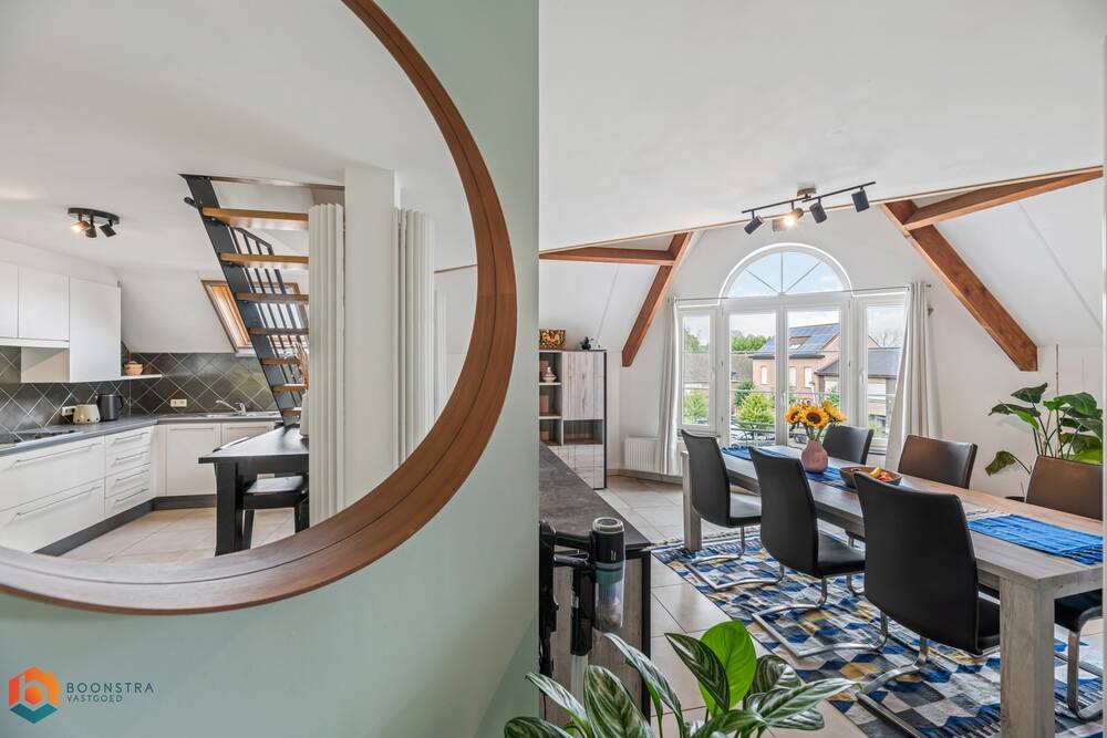 Appartement te  koop in Westmeerbeek 2235 290000.00€ 2 slaapkamers 141.00m² - Zoekertje 553894