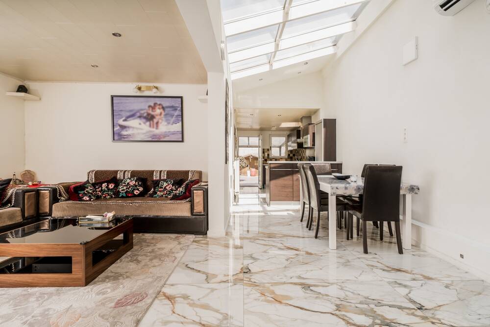Huis te koop in Wilrijk 2610 459000.00€ 5 slaapkamers 222.00m² - Zoekertje 556845