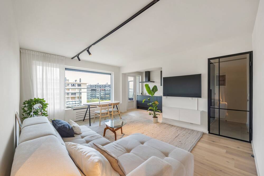 Appartement te  koop in Berchem 2600 325000.00€ 2 slaapkamers 80.00m² - Zoekertje 557184