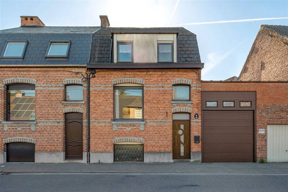 Huis te  koop in Puurs 2870 357500.00€ 2 slaapkamers 200.00m² - Zoekertje 556756