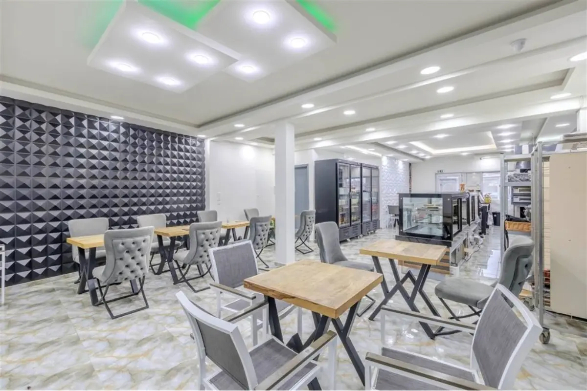 Handelszaak te  koop in Heist-op-den-Berg 2220 249000.00€  slaapkamers 157.00m² - Zoekertje 557006