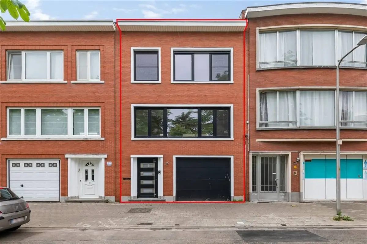 Huis te  koop in Edegem 2650 529000.00€ 4 slaapkamers m² - Zoekertje 557094