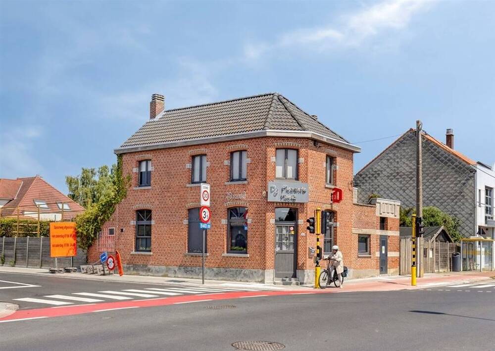 Handelszaak te koop in Willebroek 2830 284000.00€ 1 slaapkamers 198.00m² - Zoekertje 557419