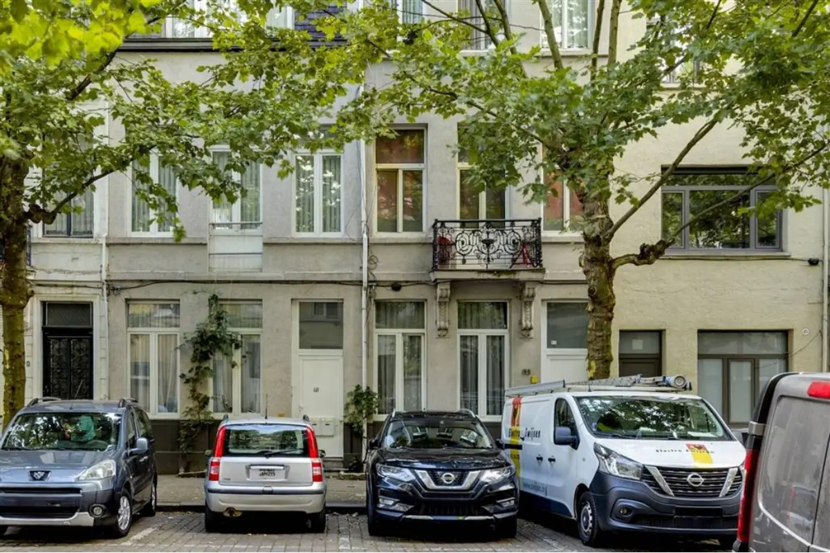 Herenhuis te  koop in Antwerpen 2060 549000.00€ 3 slaapkamers m² - Zoekertje 558081