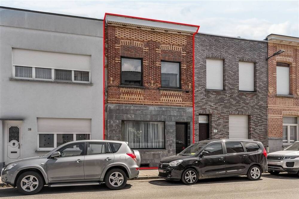 Huis te  koop in Deurne 2100 249000.00€ 3 slaapkamers 122.00m² - Zoekertje 557555