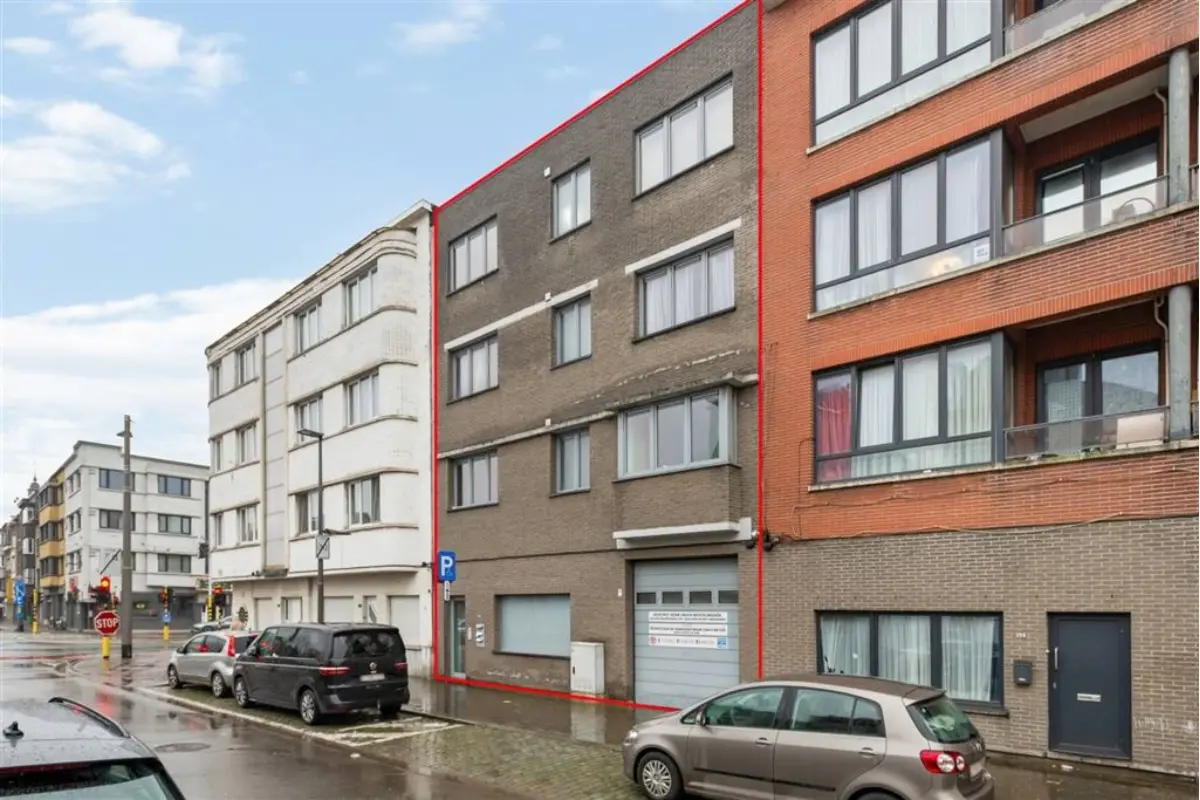 Appartementsgebouw te  koop in Merksem 2170 1295000.00€ 9 slaapkamers 321.50m² - Zoekertje 557607