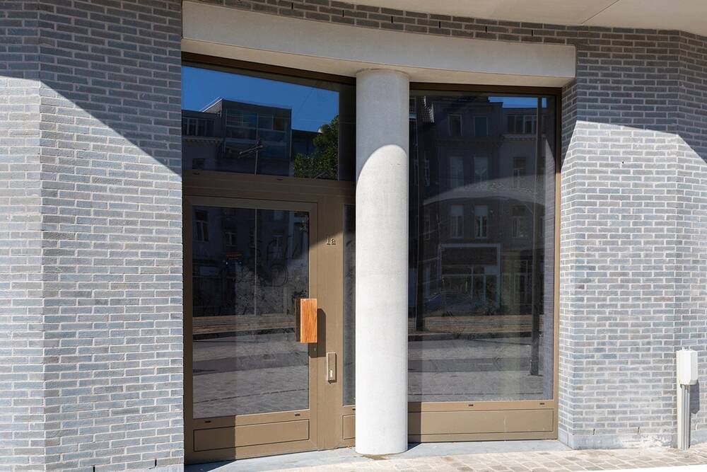 Handelszaak te  koop in Antwerpen 2000 286875.00€  slaapkamers m² - Zoekertje 559182