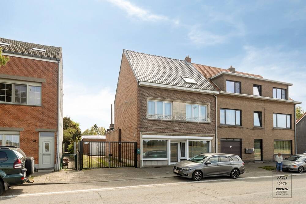 Huis te koop in Ekeren 2180 399000.00€ 3 slaapkamers 220.00m² - Zoekertje 558634