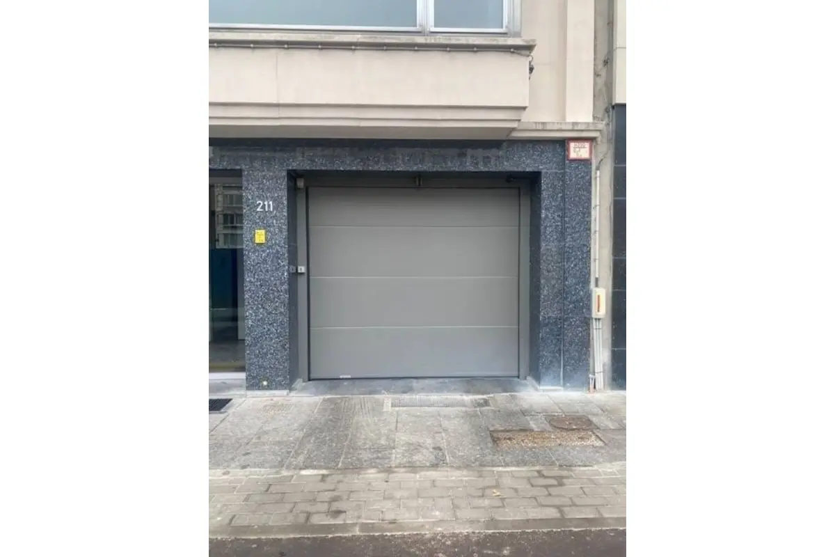 Parking & garage te  koop in Antwerpen 2000 28500.00€  slaapkamers m² - Zoekertje 558884