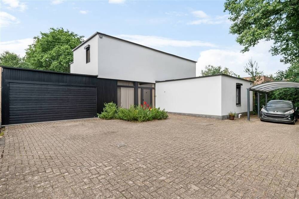 Huis te koop in Brasschaat 2930 779000.00€ 4 slaapkamers 384.00m² - Zoekertje 558699