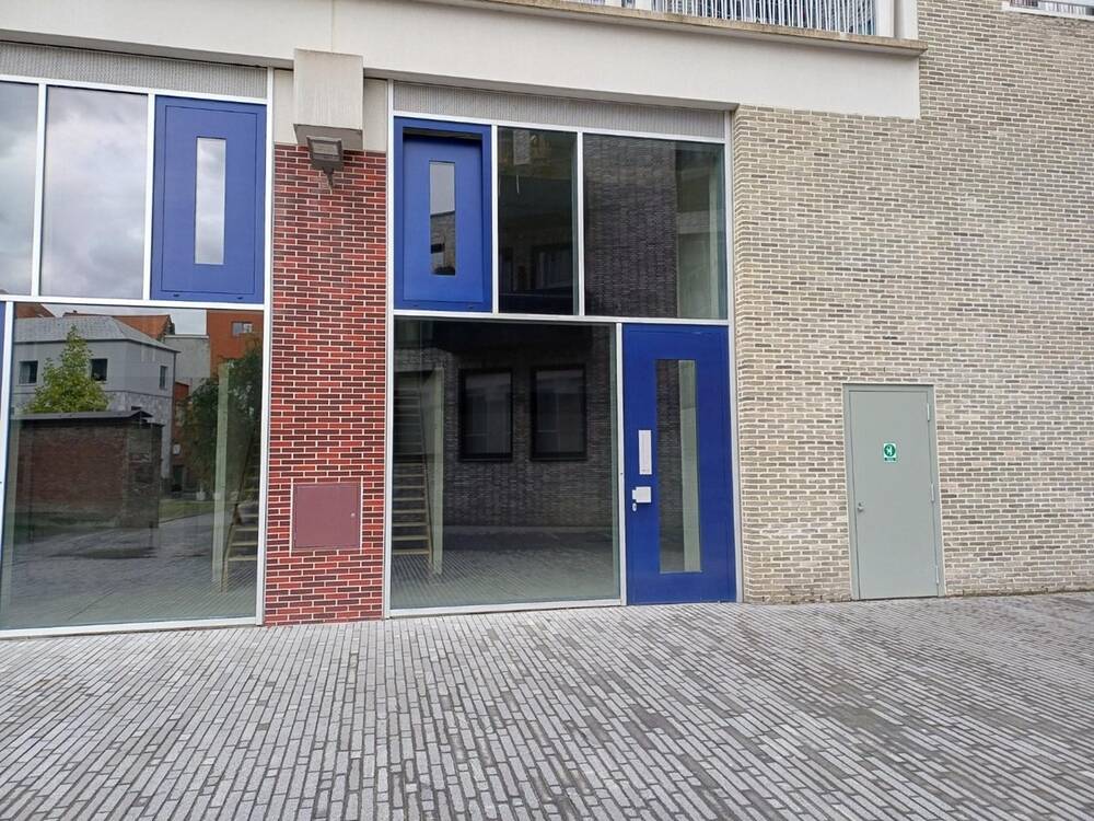 Handelszaak te  koop in Antwerpen 2000 267500.00€  slaapkamers m² - Zoekertje 559179