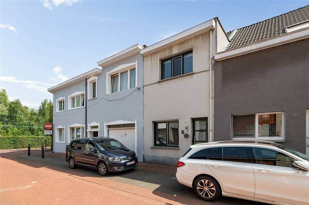 Huis te  koop in Hemiksem 2620 189000.00€ 2 slaapkamers 96.00m² - Zoekertje 559708