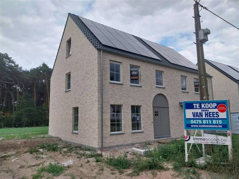 Huis te koop in Mol 2400 382933.00€ 3 slaapkamers 159.00m² - Zoekertje 559868