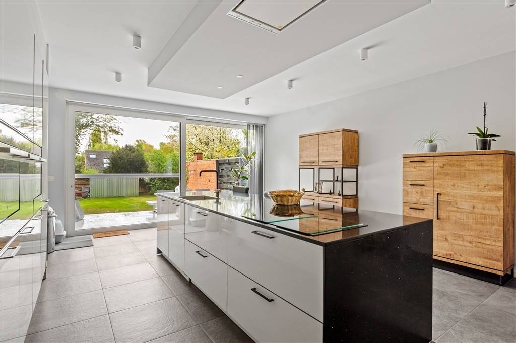 Huis te koop in Mechelen 2800 559000.00€ 4 slaapkamers 201.00m² - Zoekertje 559733