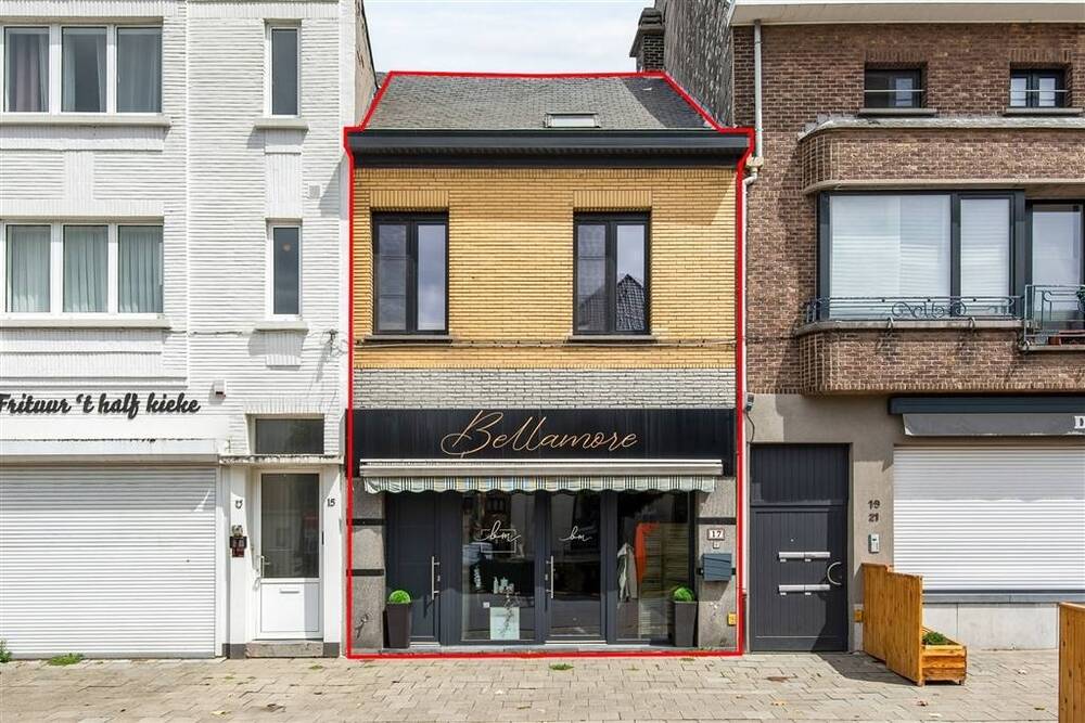 Huis te  koop in Niel 2845 265000.00€ 3 slaapkamers m² - Zoekertje 559711