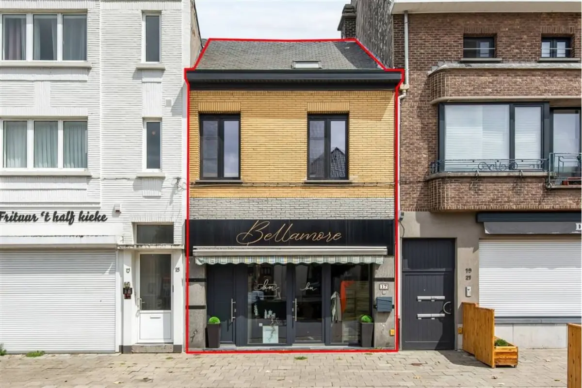 Huis te  koop in Niel 2845 265000.00€ 3 slaapkamers m² - Zoekertje 559711