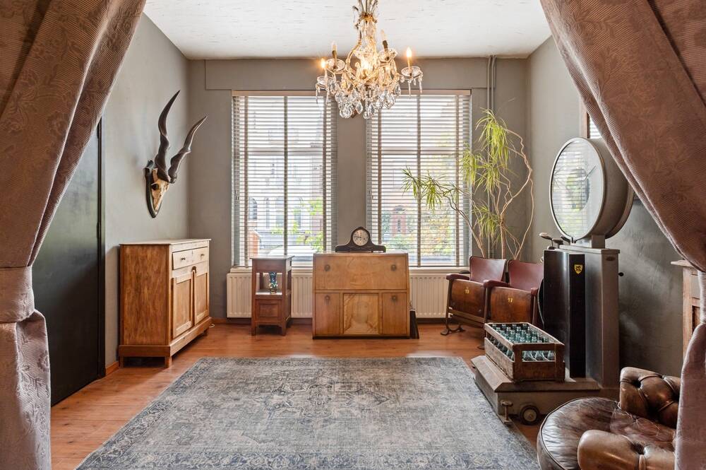 Huis te  koop in Schoten 2900 474000.00€ 3 slaapkamers 239.00m² - Zoekertje 559834
