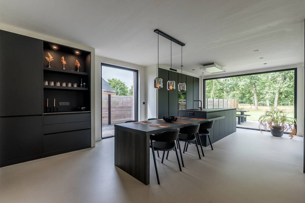 Villa te  koop in Mol 2400 625000.00€ 3 slaapkamers 200.00m² - Zoekertje 560348
