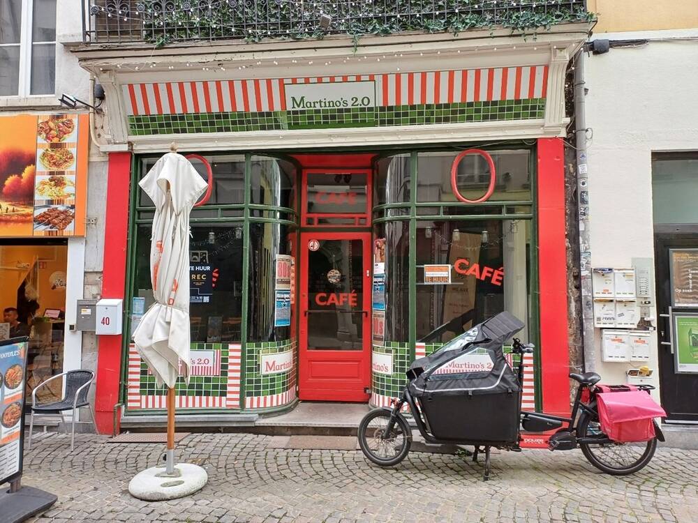 Handelszaak te huur in Antwerpen 2000 2500.00€ slaapkamers m² - Zoekertje 561404