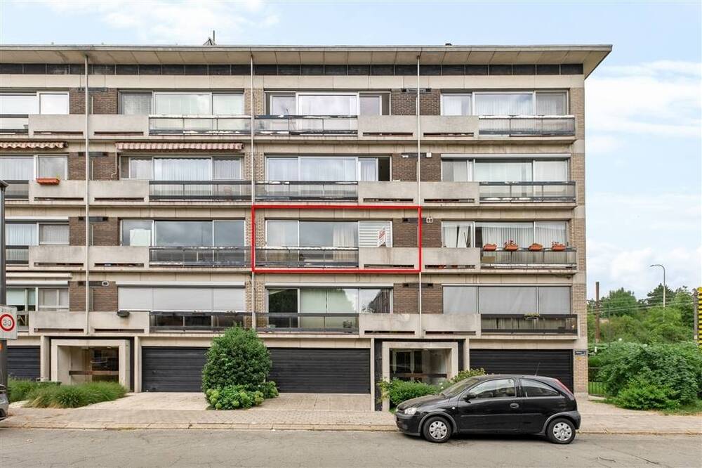 Appartement te  koop in Mortsel 2640 224000.00€ 2 slaapkamers 98.00m² - Zoekertje 562129