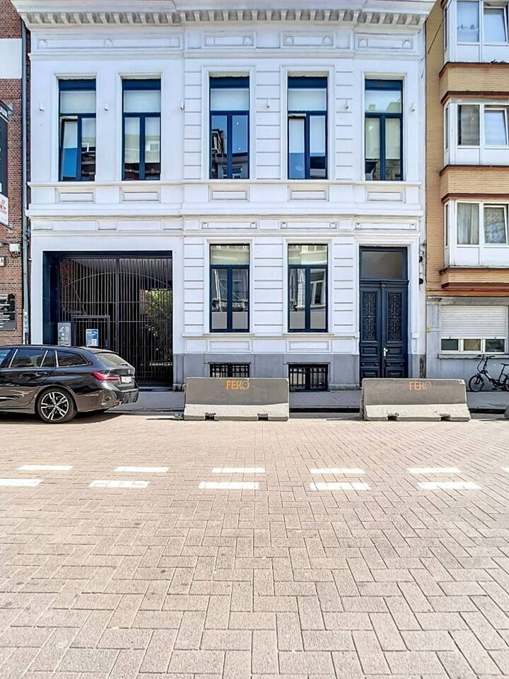 Handelszaak te huur in Antwerpen 2018 4975.00€ slaapkamers 430.00m² - Zoekertje 562971
