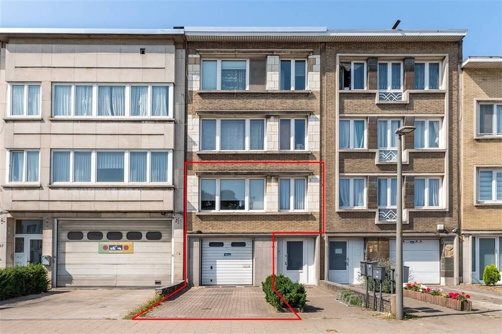 Appartement te koop in Deurne 2100 295000.00€ 3 slaapkamers 113.00m² - Zoekertje 563015