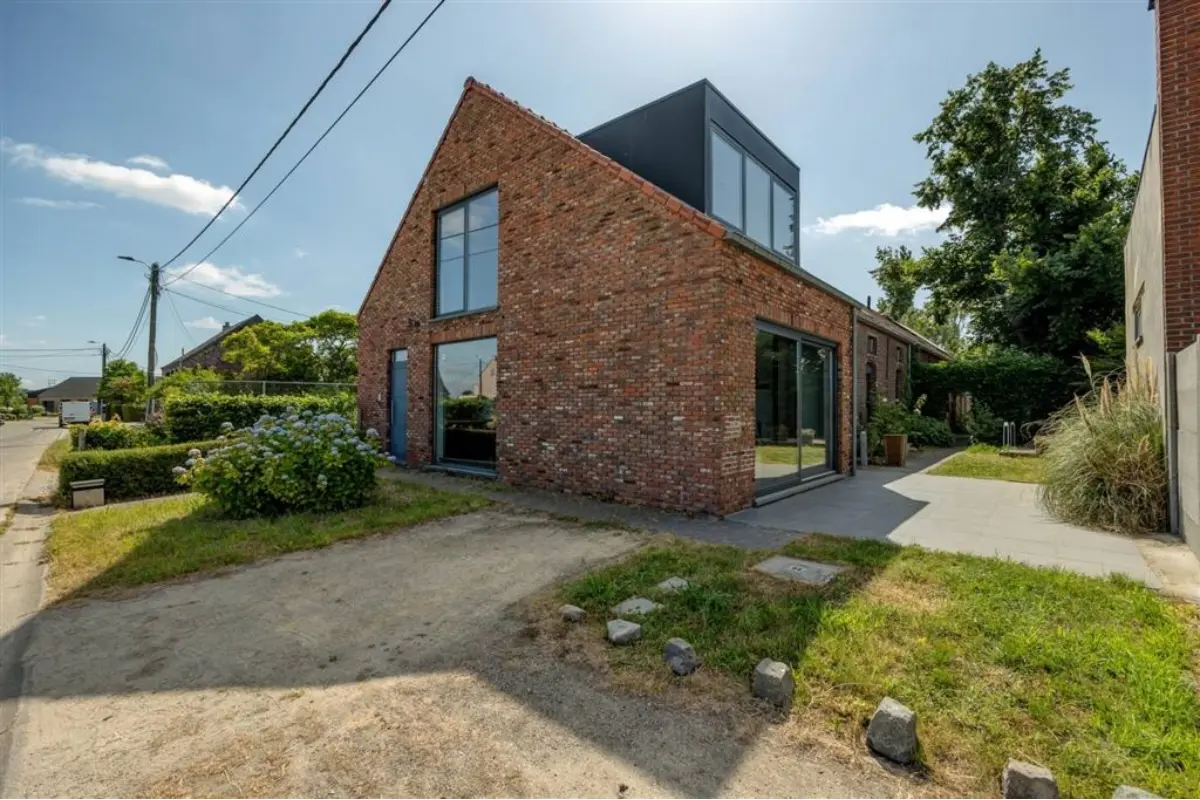 Huis te  koop in Leest 2811 599000.00€ 5 slaapkamers 275.00m² - Zoekertje 563485