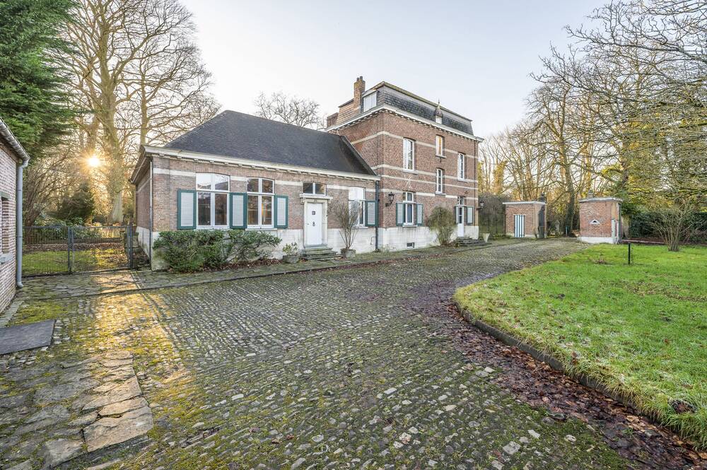 Kasteel te  koop in Sint-Katelijne-Waver 2860 2350000.00€ 5 slaapkamers 768.00m² - Zoekertje 564357