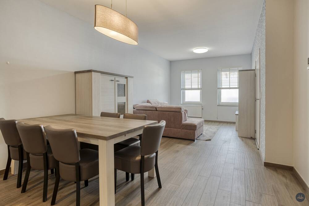 Appartement te  koop in Schriek 2223 300000.00€ 2 slaapkamers 90.00m² - Zoekertje 563797