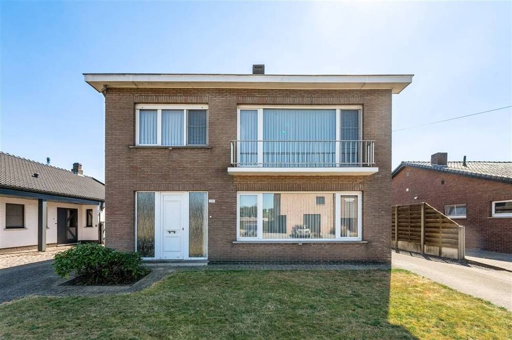 Huis te  koop in Geel 2440 399000.00€ 3 slaapkamers 215.00m² - Zoekertje 564735