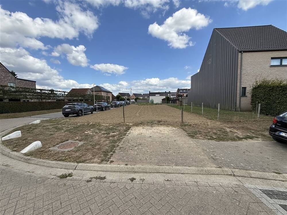 Grond te koop in Ranst 2520 265000.00€ slaapkamers m² - Zoekertje 565182