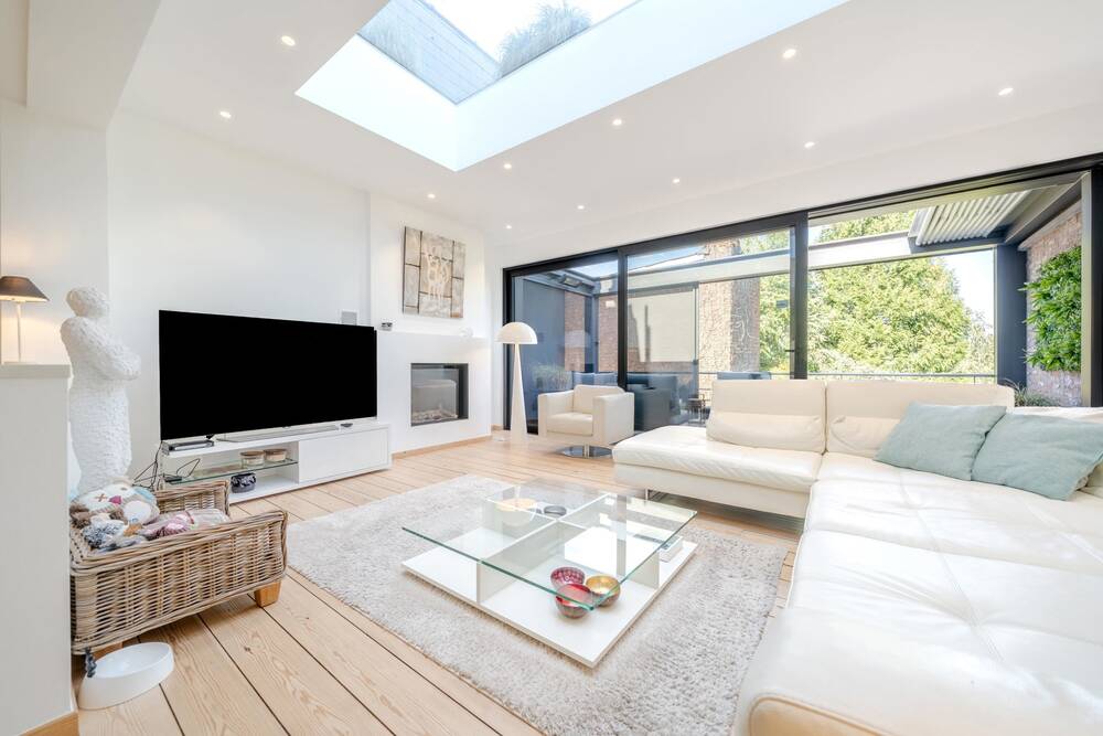Huis te  koop in Deurne 2100 950000.00€ 4 slaapkamers 360.00m² - Zoekertje 564785