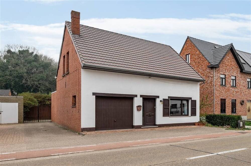 Huis te koop in Dessel 2480 299000.00€ 4 slaapkamers 222.00m² - Zoekertje 565165