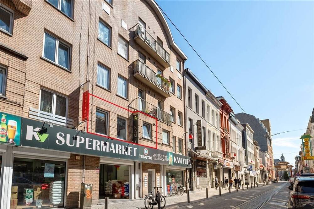 Appartement te  koop in Antwerpen 2060 205000.00€ 1 slaapkamers 79.00m² - Zoekertje 565561