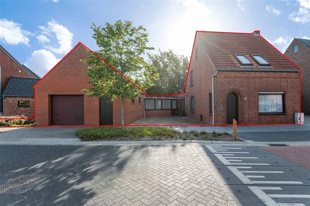 Huis te  koop in Baarle-Hertog 2387 239000.00€ 2 slaapkamers 129.00m² - Zoekertje 566041