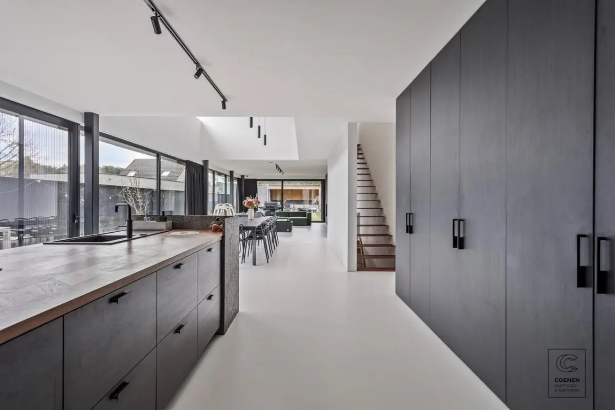 Villa te  koop in Brecht 2960 720000.00€ 3 slaapkamers 320.00m² - Zoekertje 566596