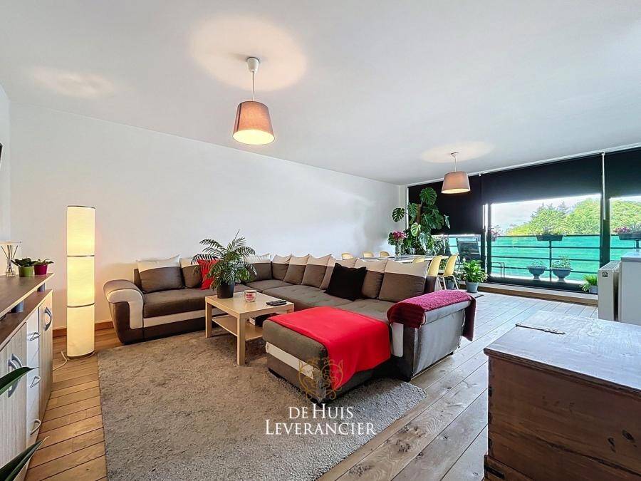Appartement te  huur in Kontich 2550 1030.00€ 2 slaapkamers 94.00m² - Zoekertje 566180