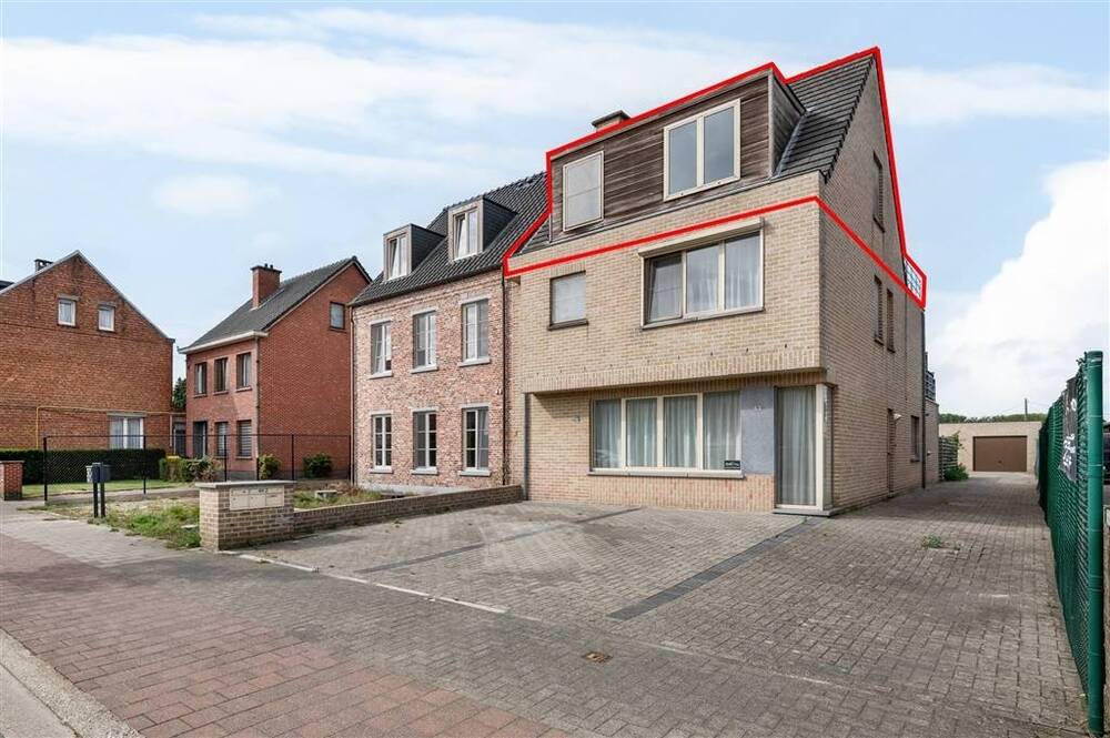 Appartement te  koop in Koningshooikt 2500 185000.00€ 1 slaapkamers 55.00m² - Zoekertje 566187