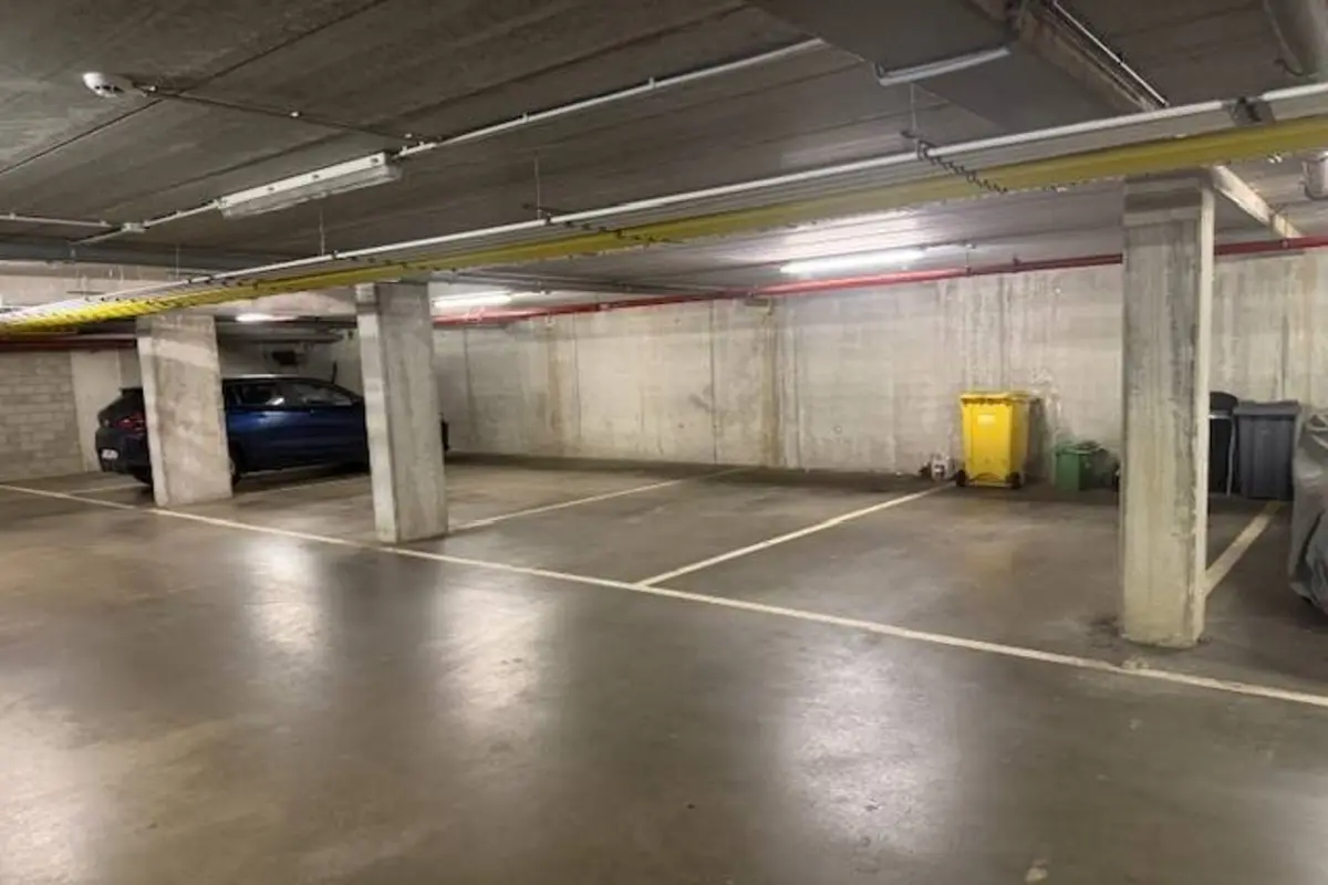 Parking te  koop in Kessel 2560 19000.00€  slaapkamers m² - Zoekertje 566597