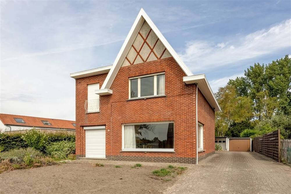 Huis te koop in Heist-op-den-Berg 2220 287000.00€ 3 slaapkamers 160.50m² - Zoekertje 567619