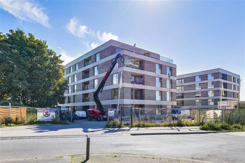 Appartement te  koop in Wilrijk 2610 349000.00€ 2 slaapkamers m² - Zoekertje 567957