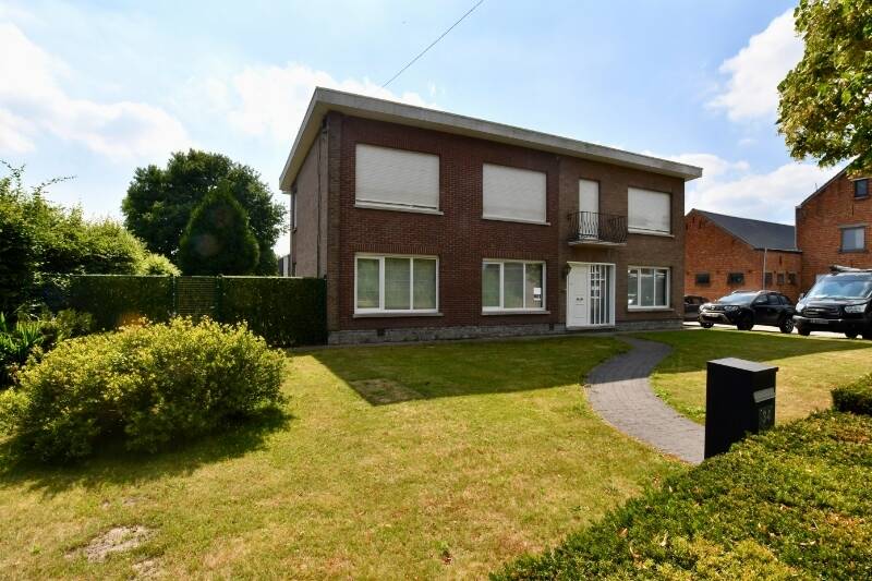 Mixgebouw te  koop in Hingene 2880 560000.00€ 5 slaapkamers 322.00m² - Zoekertje 567976