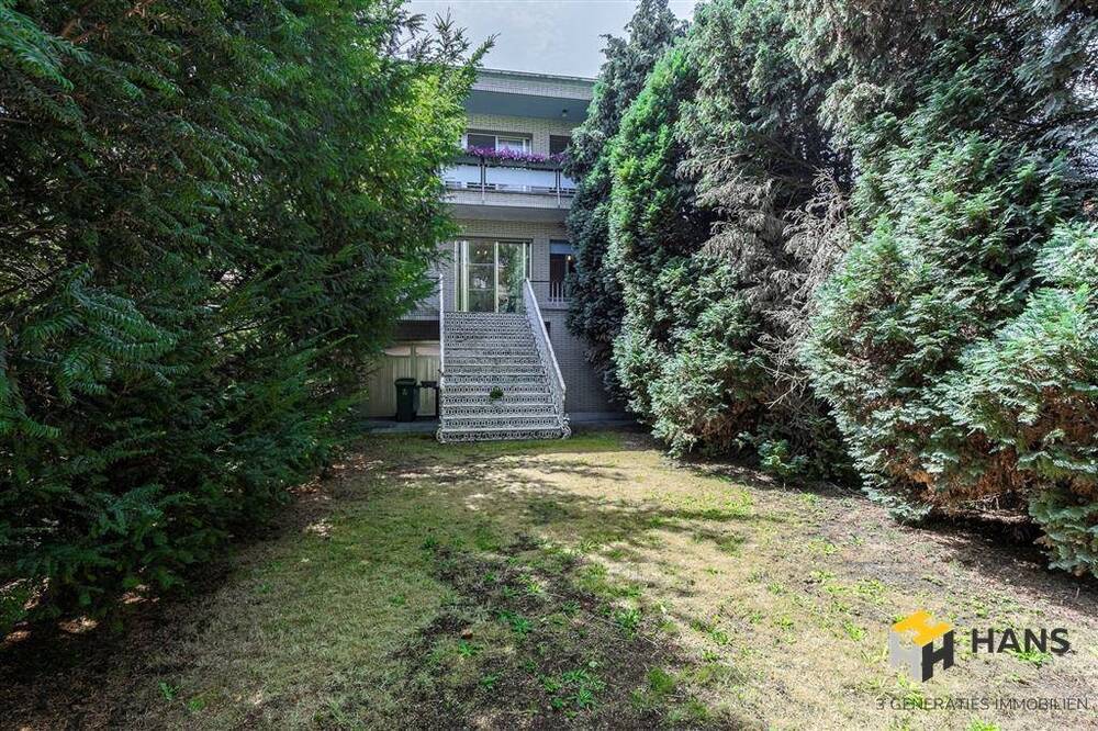 Appartement te  koop in Deurne 2100 264900.00€ 2 slaapkamers 100.00m² - Zoekertje 568698