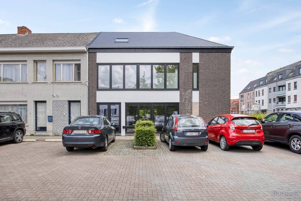 Appartement te koop in Laakdal 2430 295000.00€ 3 slaapkamers 186.00m² - Zoekertje 568867