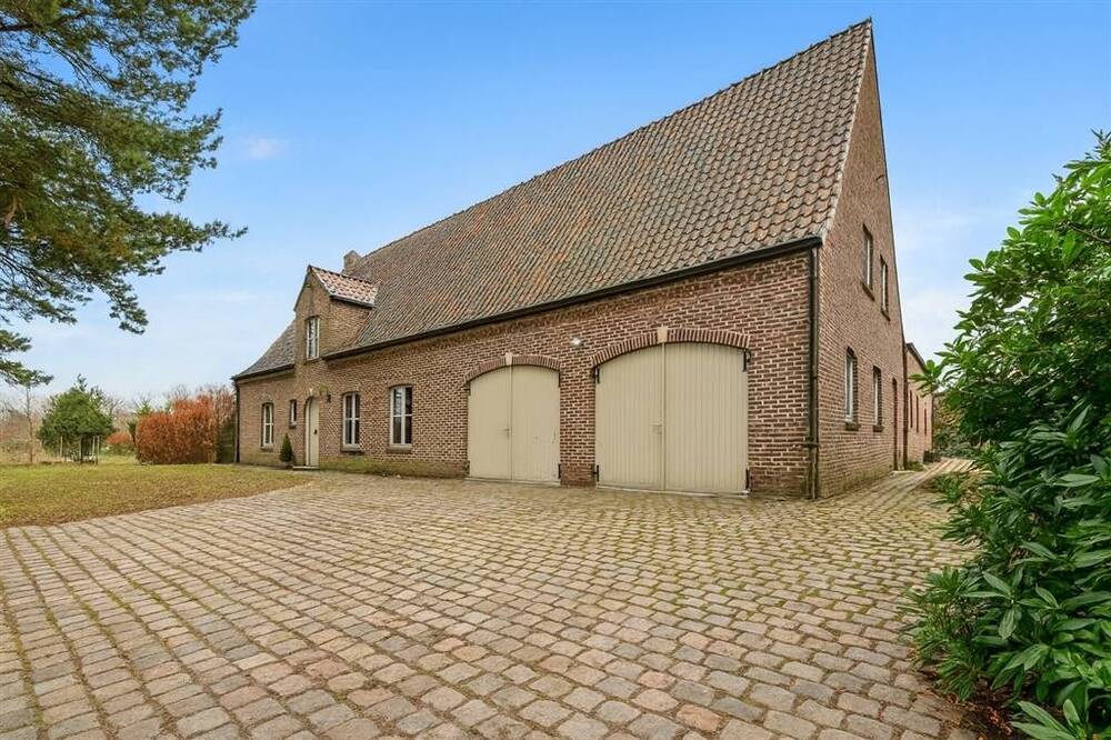 Huis te  koop in Bonheiden 2820 695000.00€ 7 slaapkamers 566.00m² - Zoekertje 569577