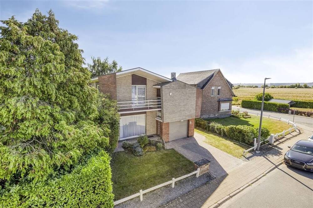 Huis te koop in Willebroek 2830 435000.00€ 3 slaapkamers 235.00m² - Zoekertje 571293