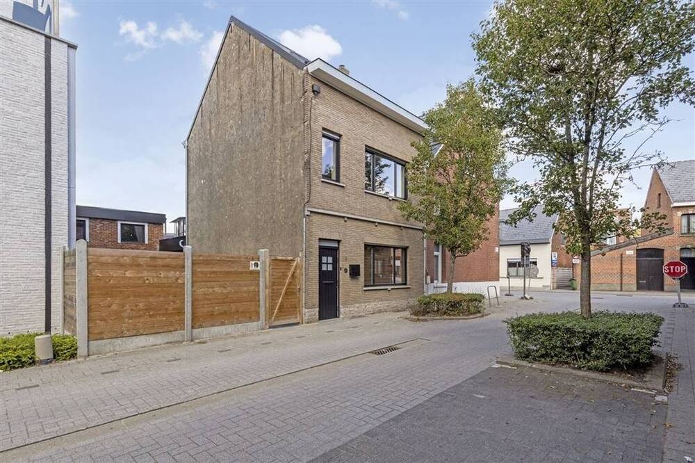 Huis te  koop in Puurs 2870 314000.00€ 3 slaapkamers 173.00m² - Zoekertje 571601